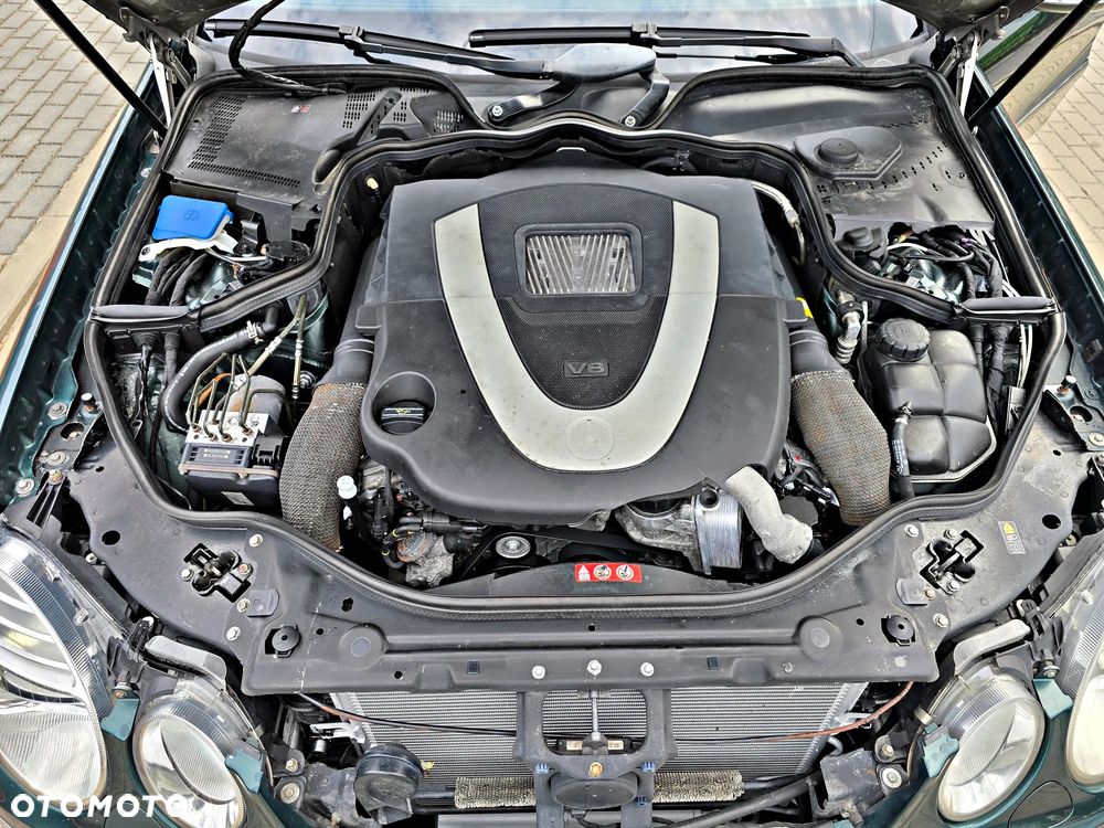 Mercedes-Benz Klasa E 500 4Matic Automatik Avantgarde - 36