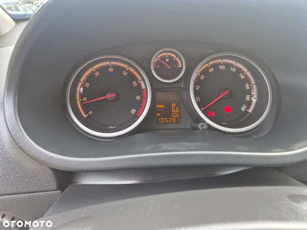 Opel Corsa 1.2 16V Limited Edition - 20