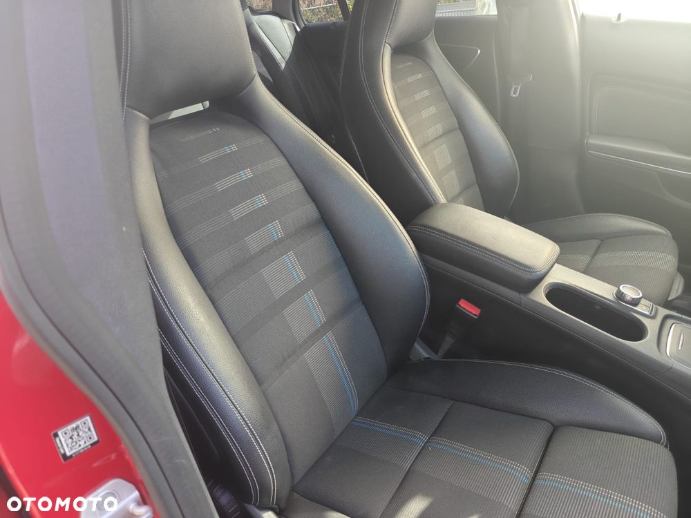 Mercedes-Benz CLA 220 (CDI) d 7G-DCT - 15