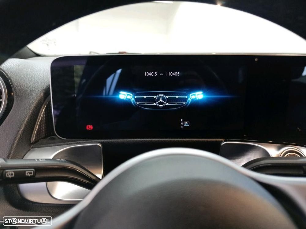 Mercedes-Benz GLB 220 d 4Matic Progressive - 4