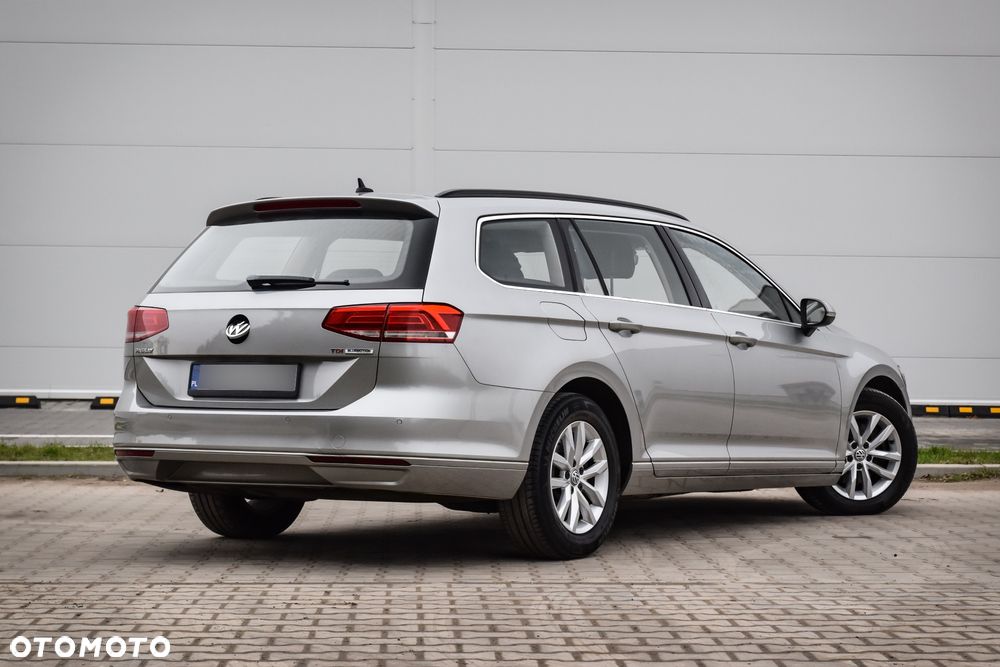 Volkswagen Passat 1.6 TDI (BlueMotion Technology) Comfortline - 6