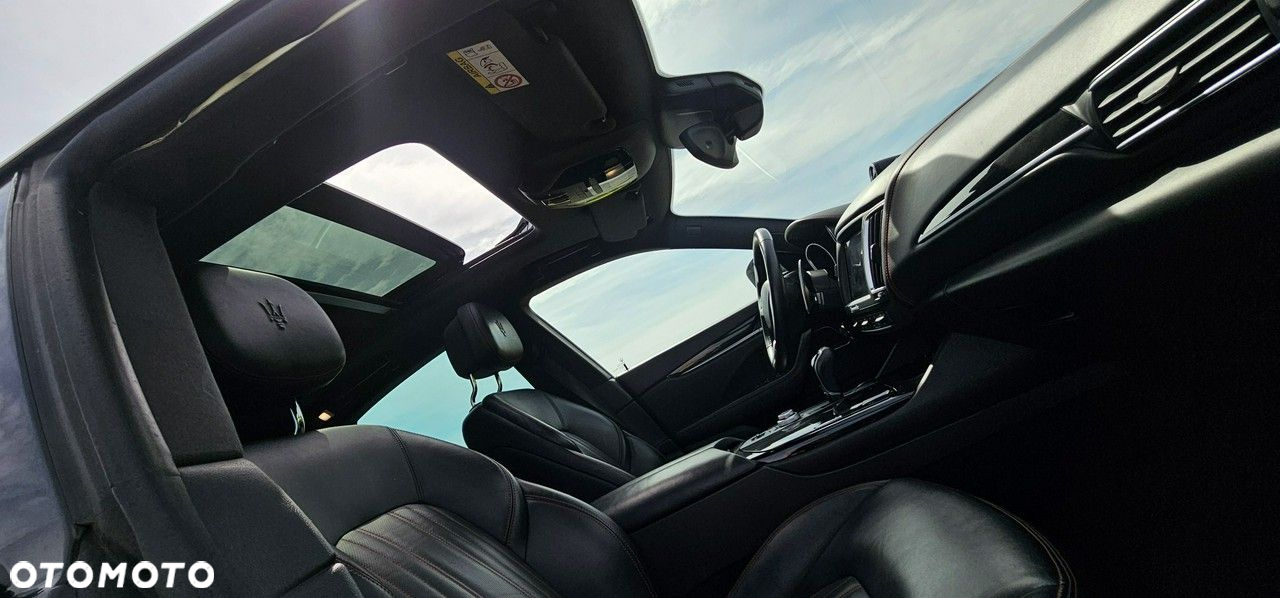 Maserati Levante - 10