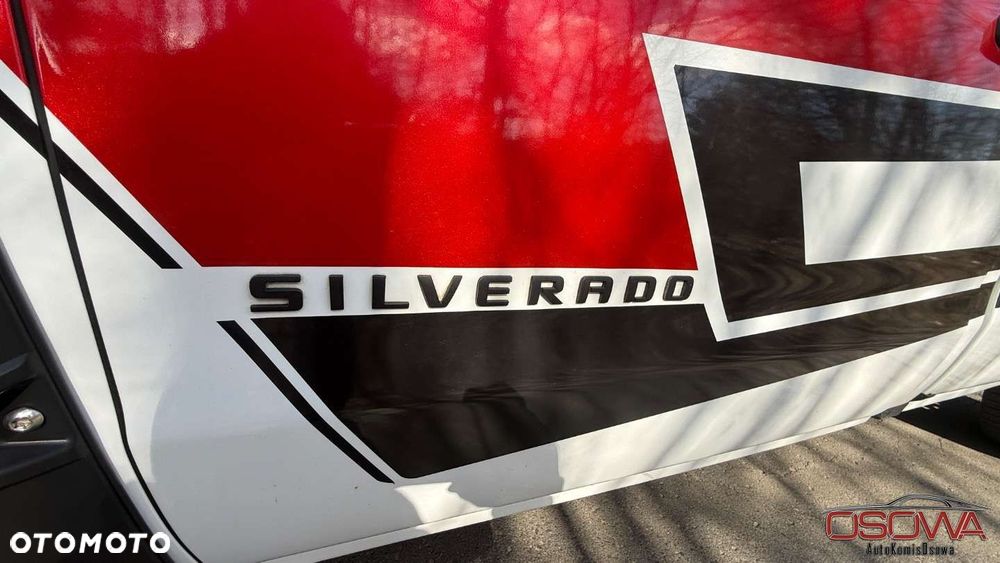 Chevrolet Silverado - 6