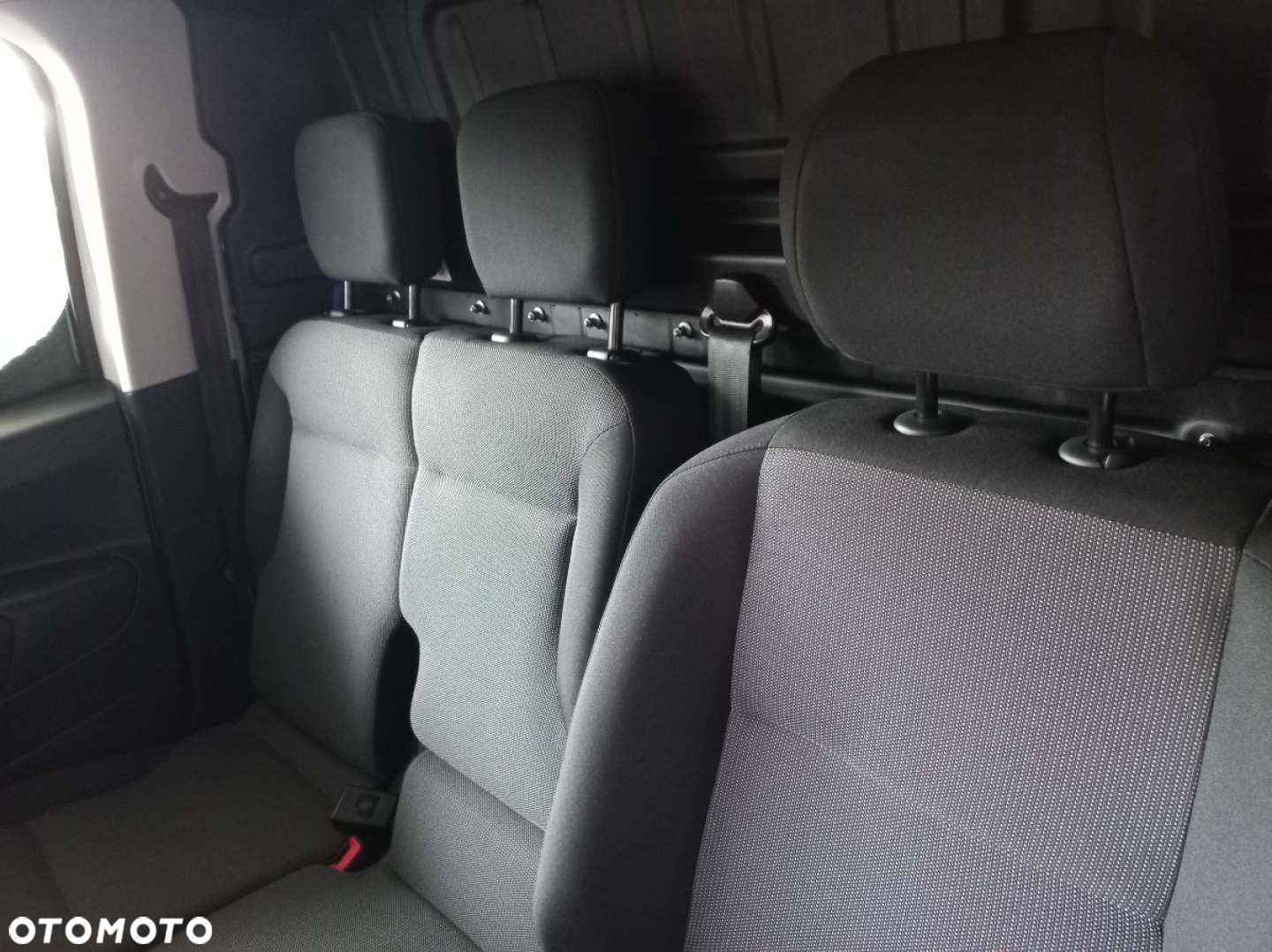Citroën BERLINGO - 17