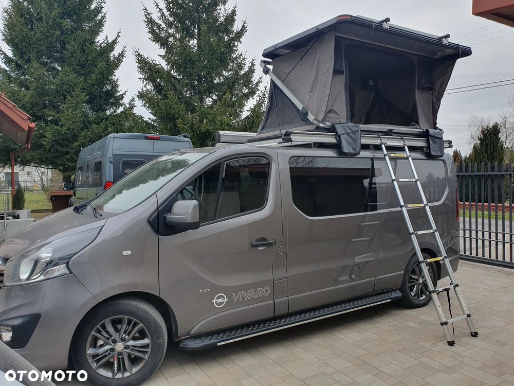 Opel Vivaro - 24