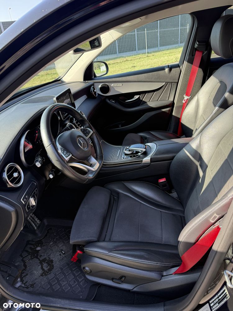 Mercedes-Benz GLC - 9