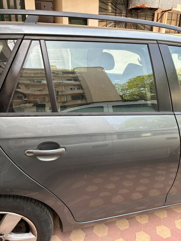 VW Golf Variant 1.6 TDi Trendline - 3