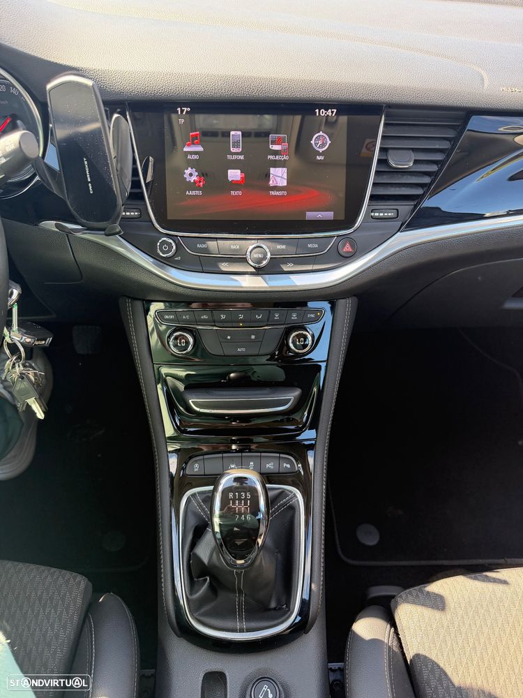 Opel Astra 1.6 CDTI Executive S/S J18 - 4