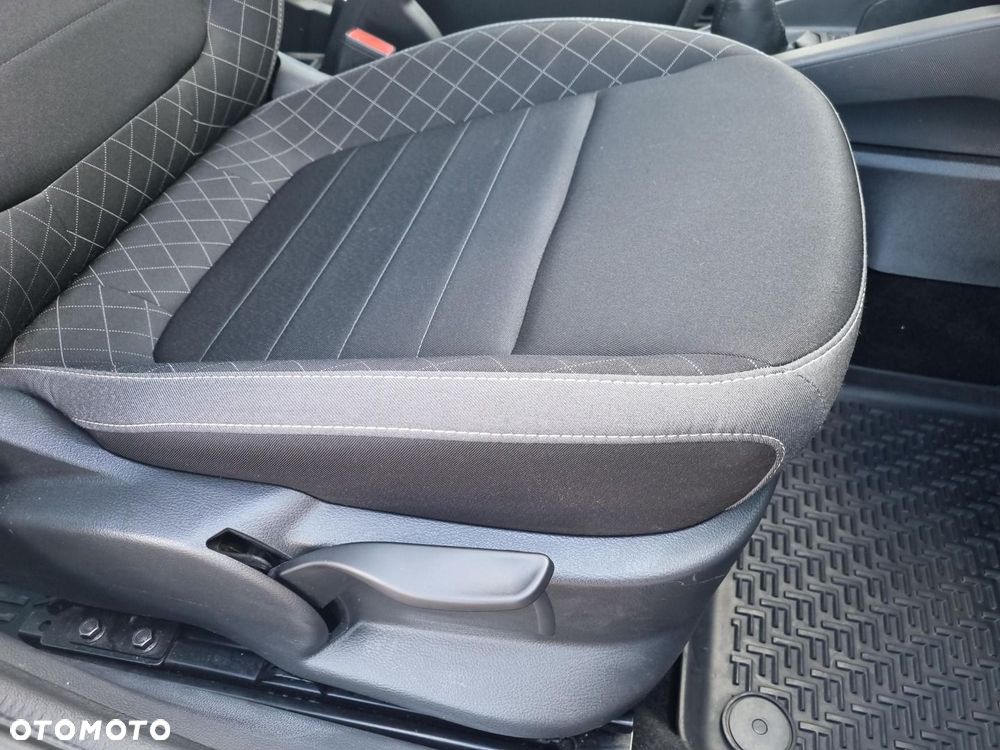 Skoda Fabia 1.0 TSI Ambition - 24