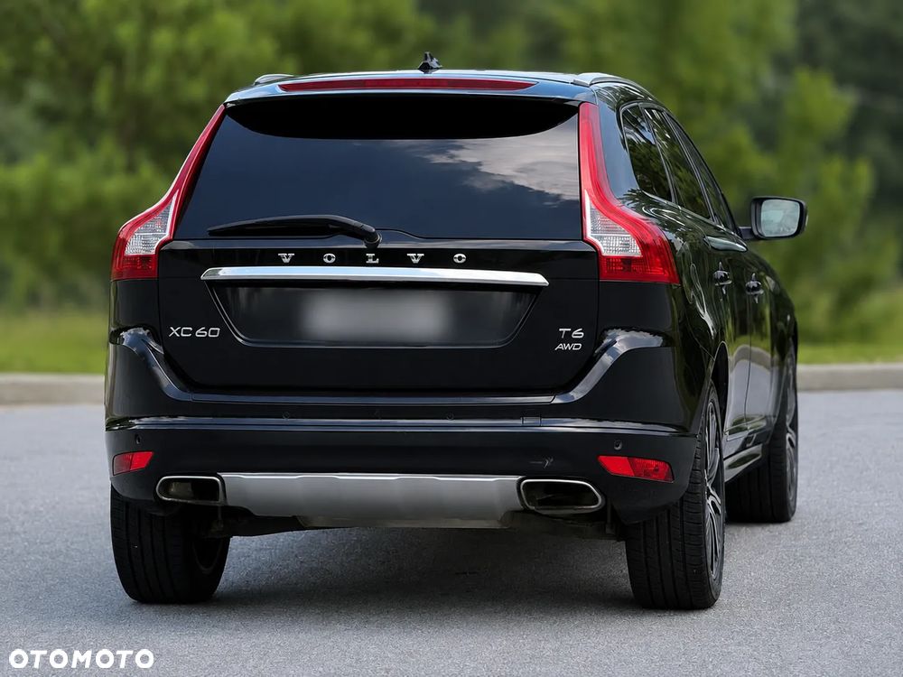 Volvo XC 60 T6 AWD Drive-E Momentum - 5