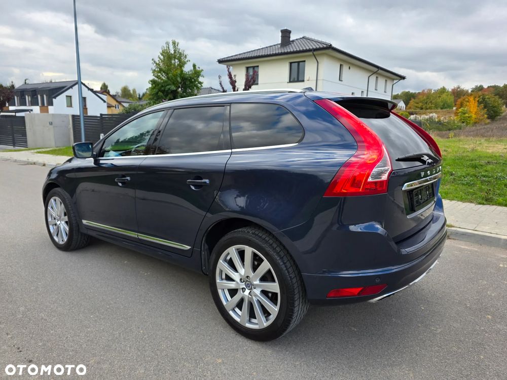 Volvo XC 60 - 22