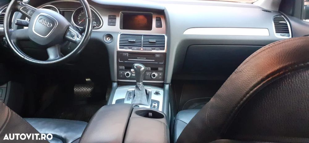 Audi Q7 3.0 TDI Clean Quattro Tip - 6