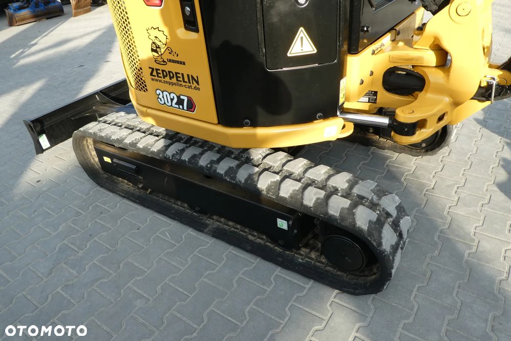 Caterpillar 302.7 PAWERTILT TRZY ŁYŻKI - 18