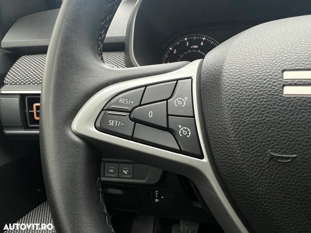 Dacia Sandero Stepway TCe 90 MT6 Essential - 13