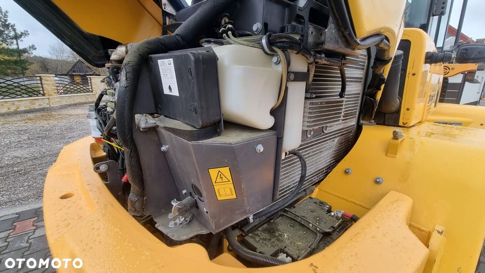 Volvo L30G/Maszyna sprowadzona/ 4749h/ - 26