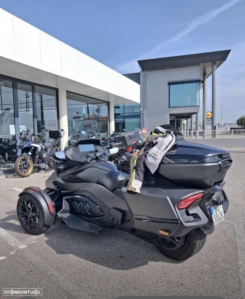 Can-Am Spyder F3 Spyder RT-ltd - 11