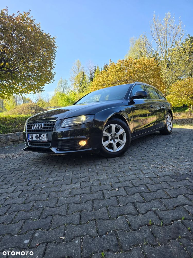Audi A4 Avant 2.0 TDI DPF Ambiente - 23