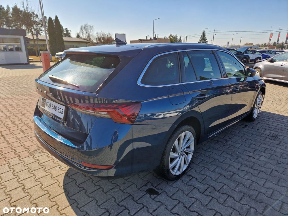 Skoda Octavia 2.0 TDI Style DSG - 3