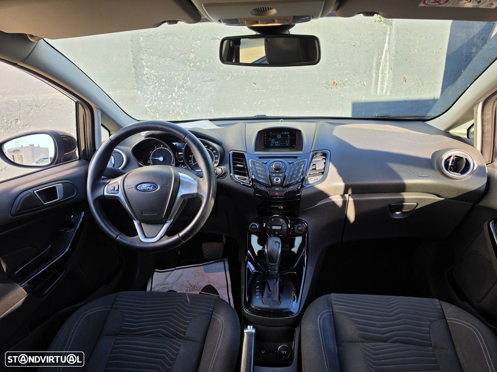 Ford Fiesta 1.0 T EcoBoost Titanium PowerShift - 11