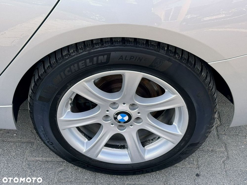 BMW 3GT 320d xDrive - 17