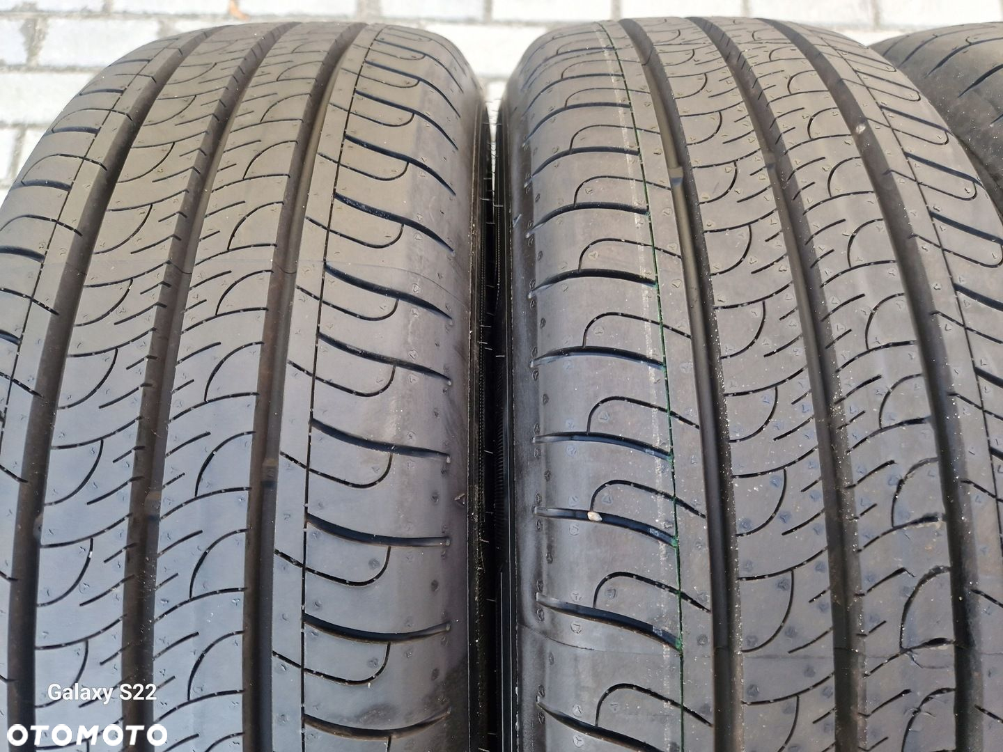 195/65/16c 195/65r16c 195/65r16 c Goodyear EfficientGrip Cargo 100 - 3