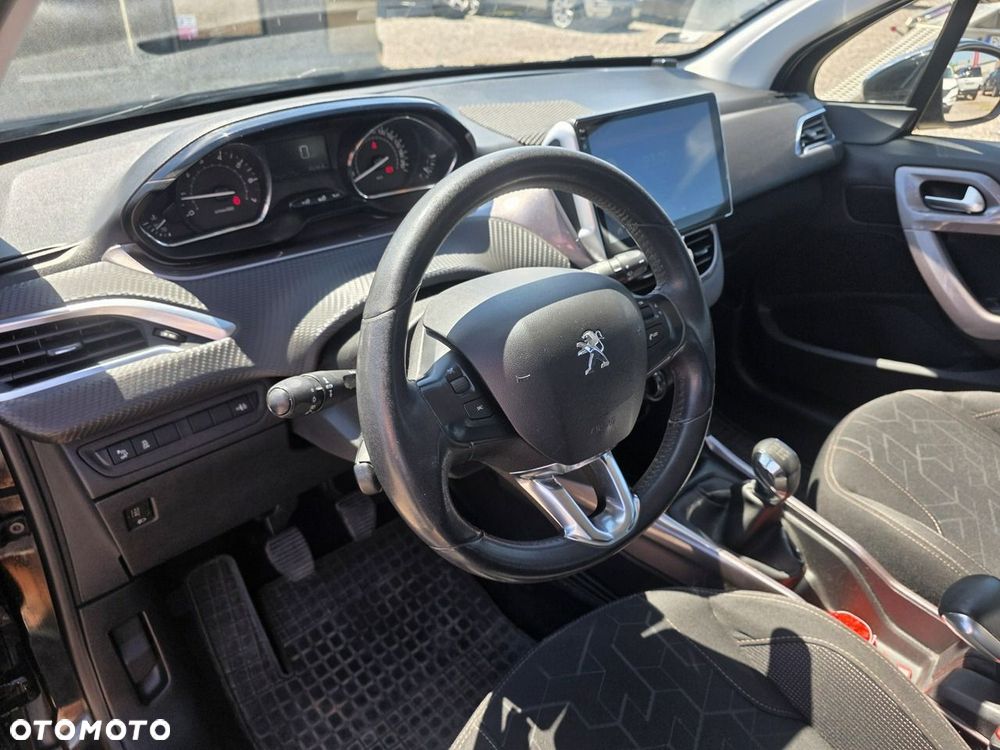 Peugeot 2008 1.6 VTi Allure - 4
