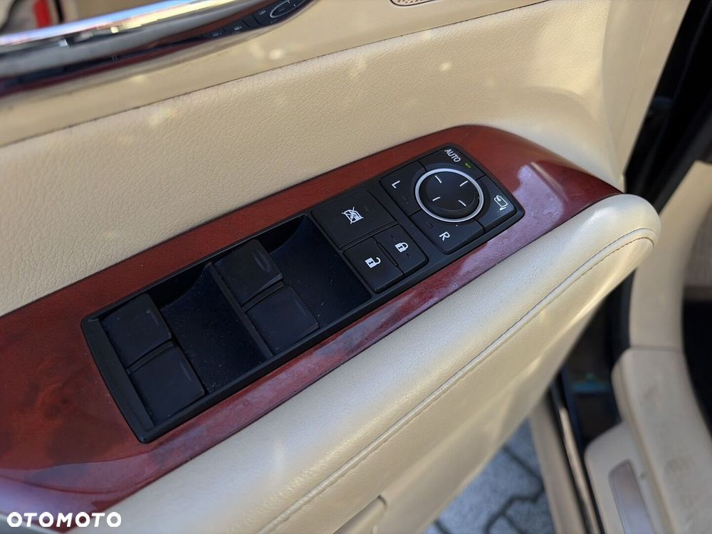 Lexus RX - 27