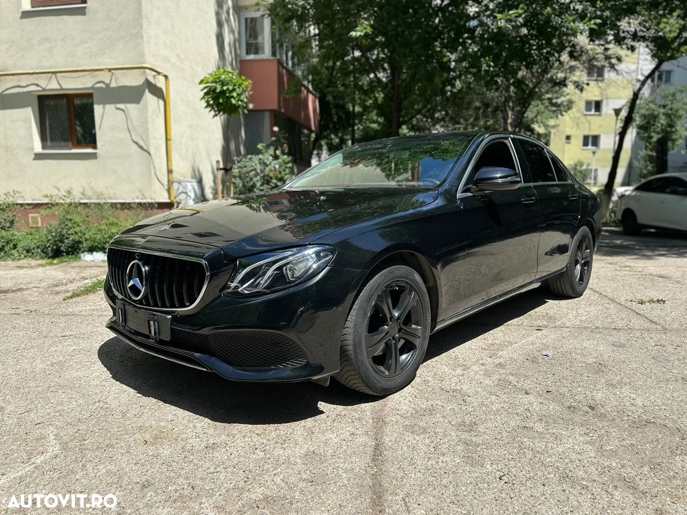 Mercedes-Benz E 200 Aut. - 3
