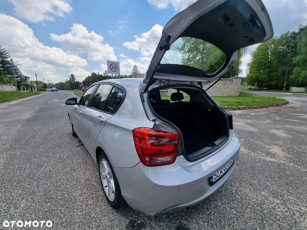 BMW Seria 1 118d Sport Line - 17