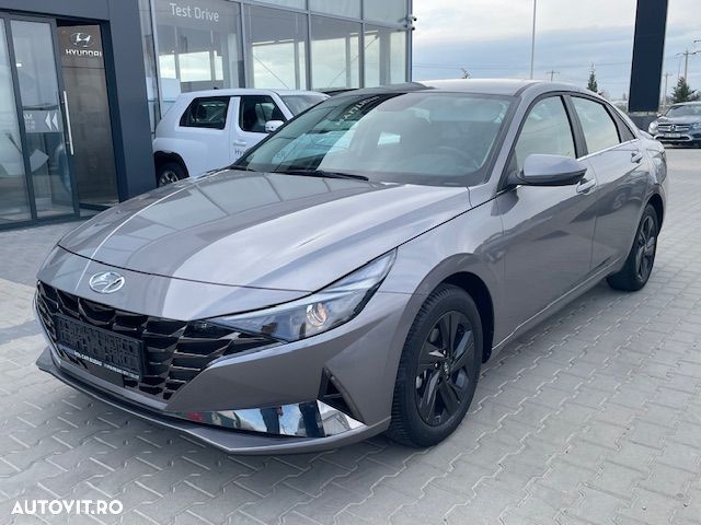Hyundai Elantra 1.6 l 123 CP 6MT Highway - 2
