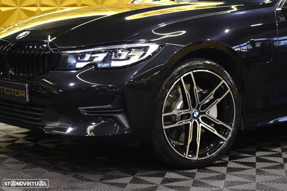 BMW 330 e Line Sport Auto - 2
