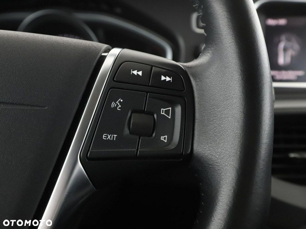 Volvo V40 - 30