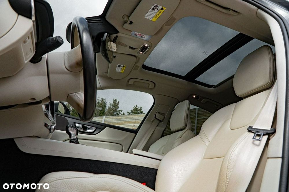 Volvo S60 - 31