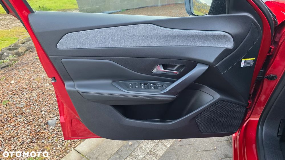 Peugeot 308 1.2 PureTech GPF Allure Pack S&S EAT8 - 16