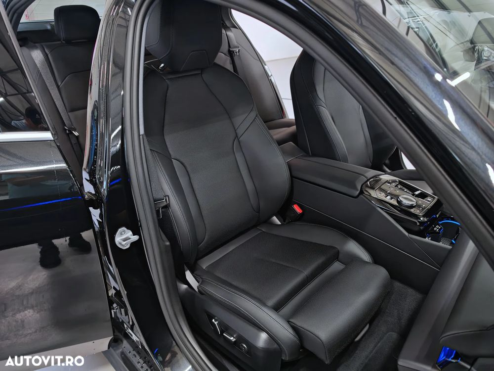 BMW Seria 5 520d Aut. - 10