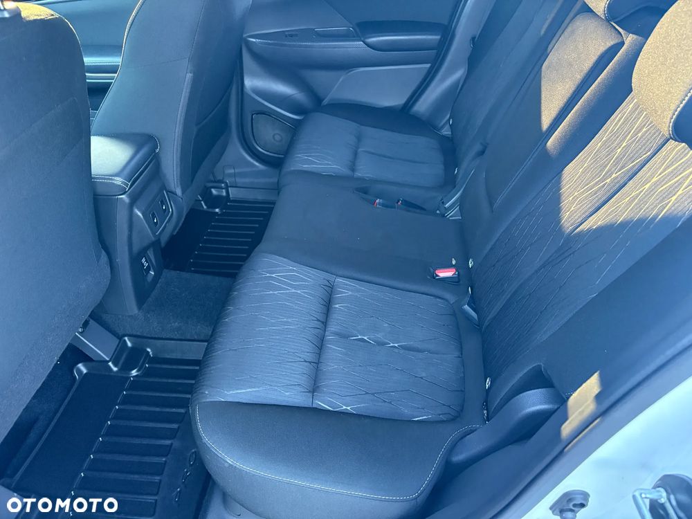 Mitsubishi Eclipse Cross 1.5 T GPF Intense - 14