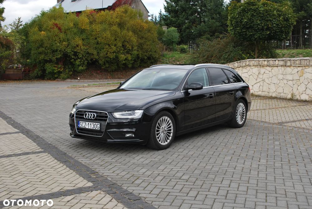 Audi A4 Avant 2012 photo 3
