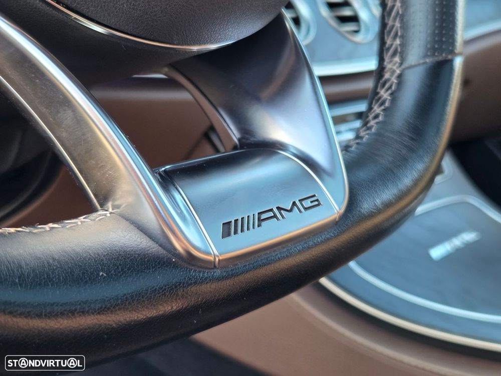 Mercedes-Benz E 63 AMG S 4-Matic+ - 47