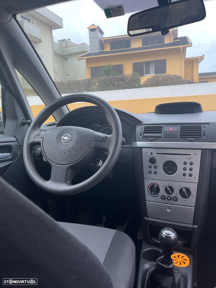 Opel Meriva 1.6 Cosmo - 9