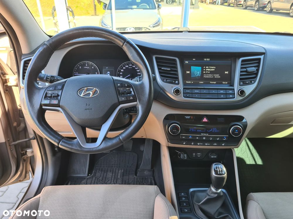 Hyundai Tucson - 14