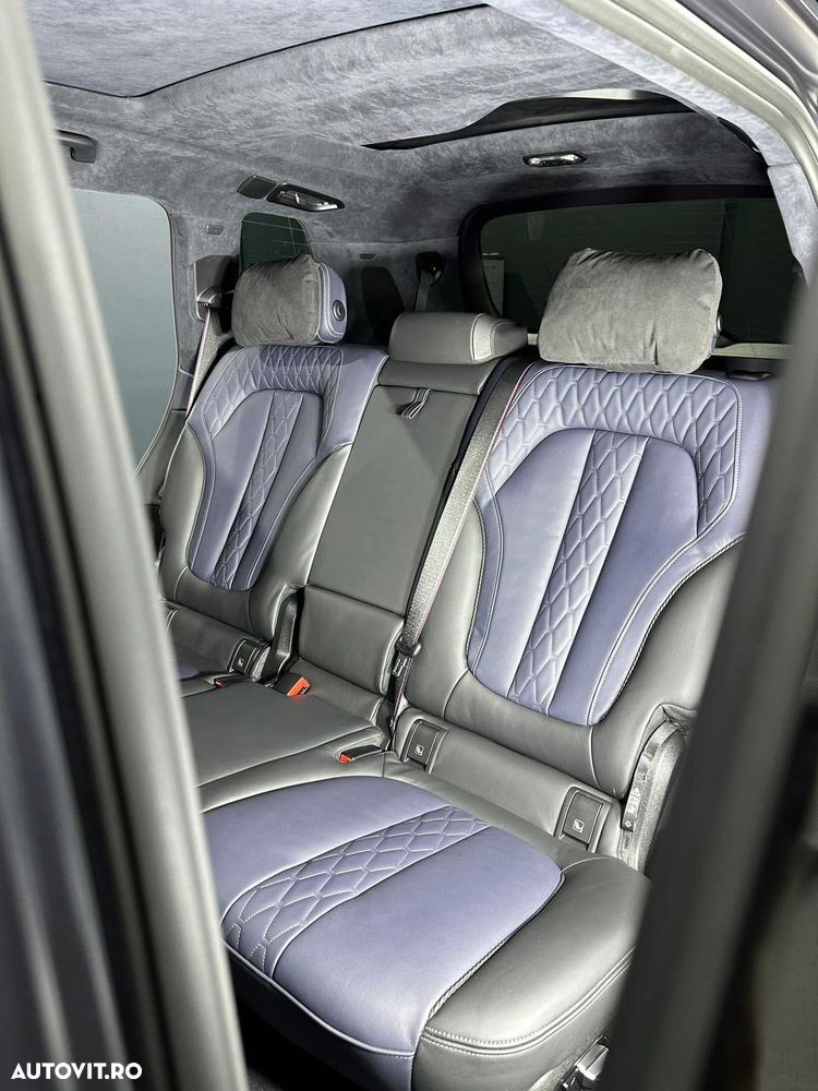 BMW X7 M50i - 12