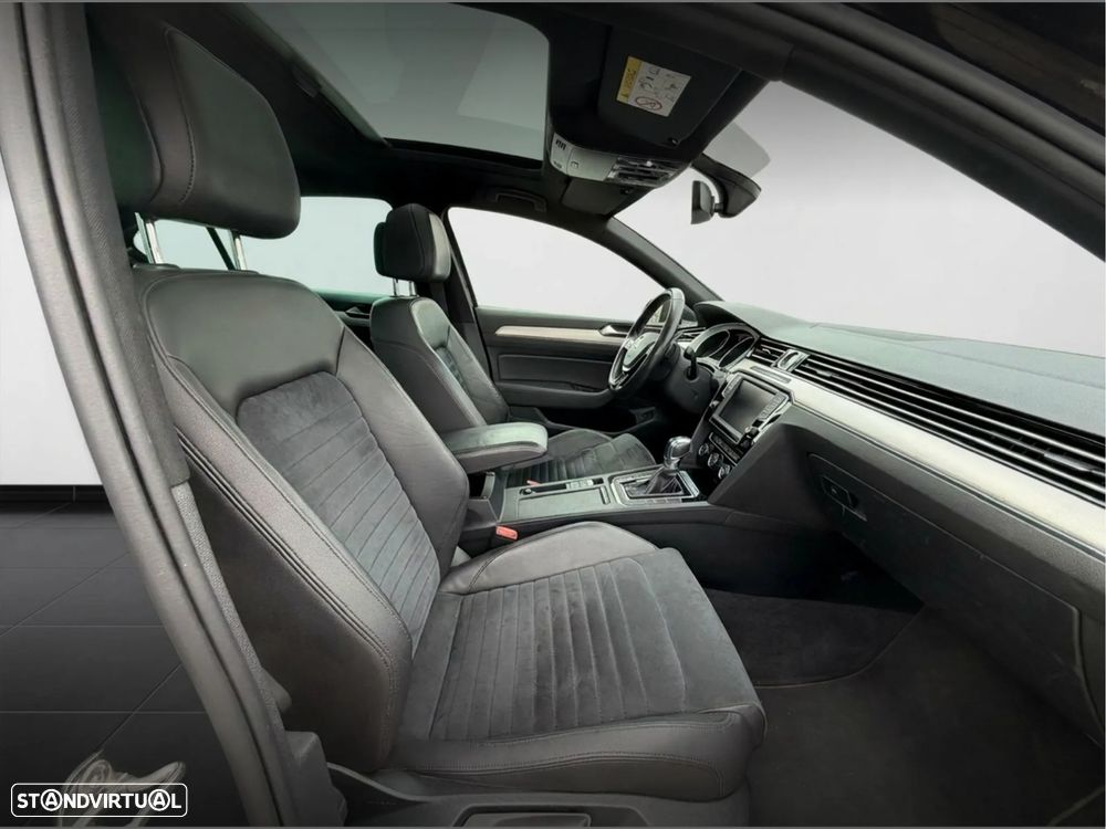 VW Passat - 8