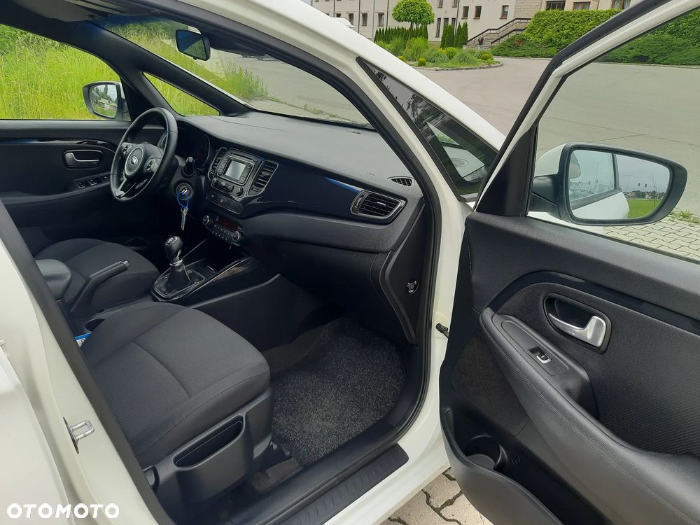 Kia Carens 1.7 CRDi M EU6 - 8