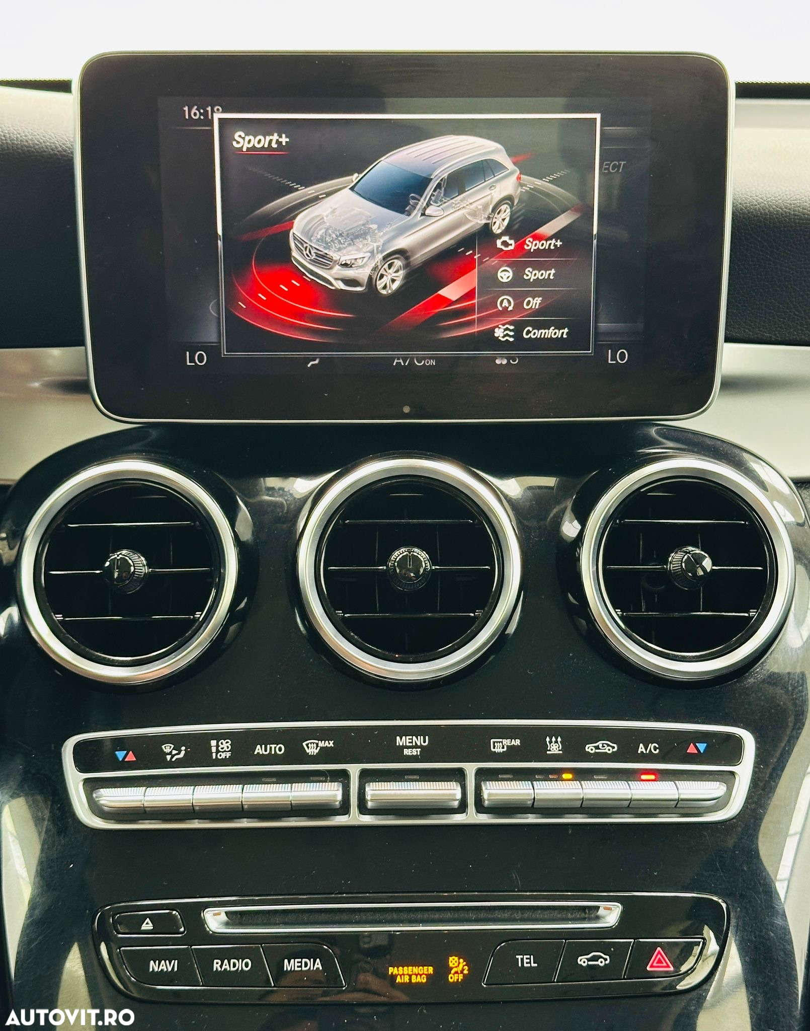 Mercedes-Benz GLC - 35