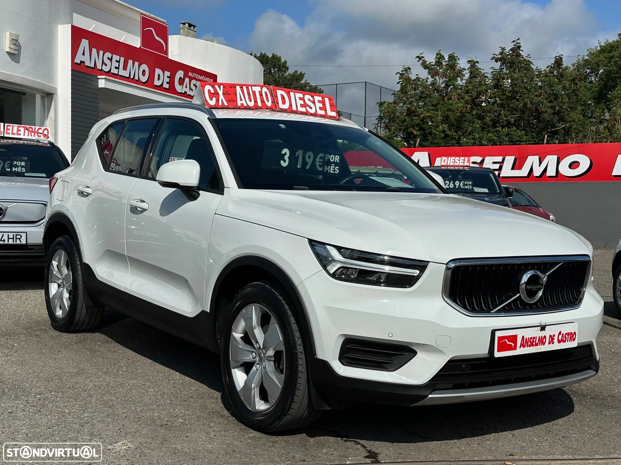 Volvo XC 40 2.0 D3 Momentum Geartronic - 8
