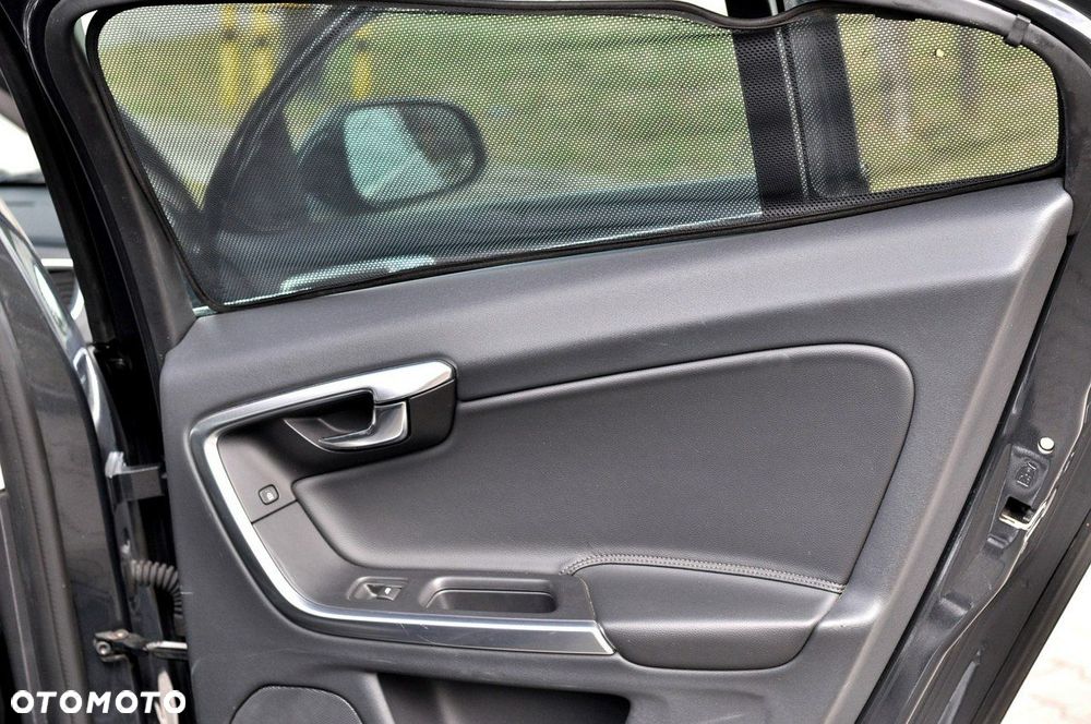 Volvo S60 D4 Drive-E Summum - 33