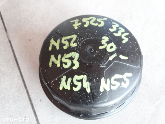 BMW N52 N53 N54 N55 Podstawa Filtra Oleju Korek Przewód Wąż Rurki Olejowy Filtr Oleju Dekiel Nakrętka Przykrywka 7516383 7570085 7576521 7573032 6740273325 6740273456 6740273486 6740273506 6740230270 7516383 7525333 7570085 7576521 7573032 6740230440 230440 6740217179 7525334 6740217179 7525334 6740217179 7525334 6740217179 7525334 BMW  5 E60N E61N 1 E82 E88 X1 E84 3 E90 E91 E92 7 F01 F02 6 F06 F12 F13 535i 535xi 135i 335i 335xi 740i 740Li 640i X1 E84 6 F06 5 F10 F11 X3 F25 X4 F26 3 F30N 640i 520i 528ix 528i 528iX 318i - 12