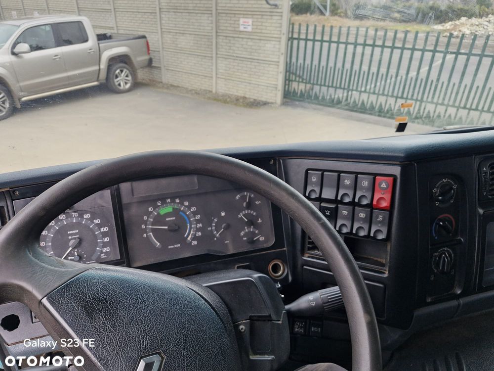 Renault PREMIUM - 22