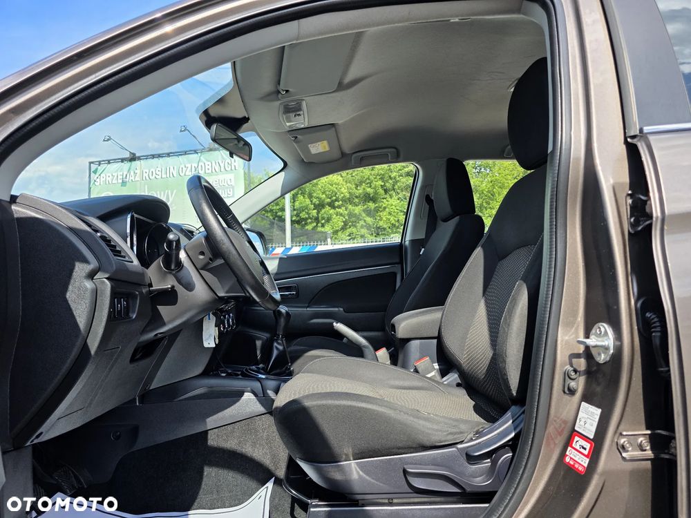 Mitsubishi ASX 1.6 2WD Plus - 11