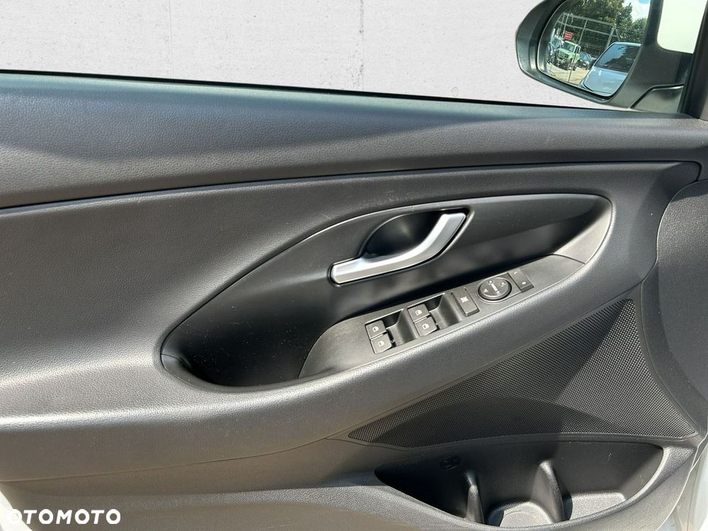 Hyundai i30 - 10